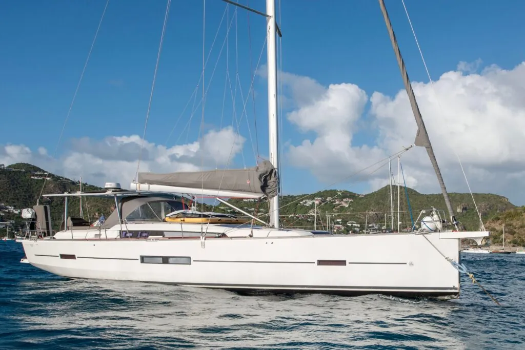 2018 Dufour 520 FIORE DI MAJO