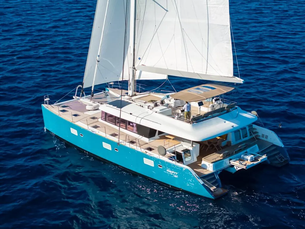 2012 Lagoon 620 Firefly