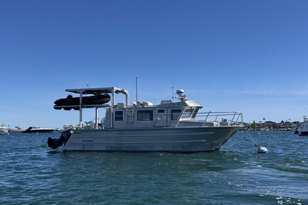 2015 Armstrong Marine Power Cat ALKOA