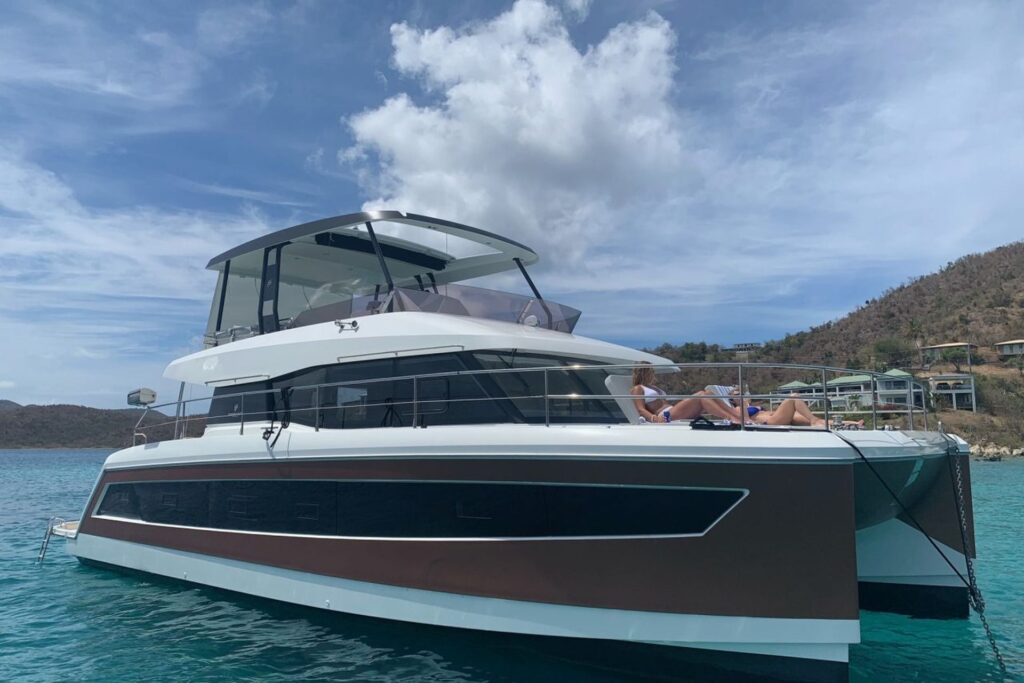 2020 Fountaine Pajot Motor Yacht 44 Elysian