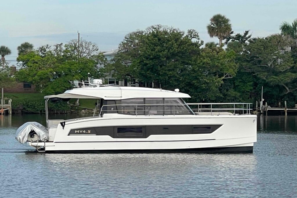 2022 Fountaine Pajot MY4.S Endless Summer
