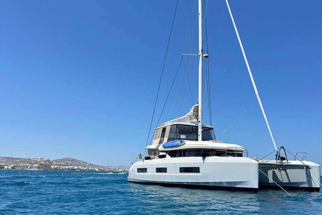 2023 Lagoon 55