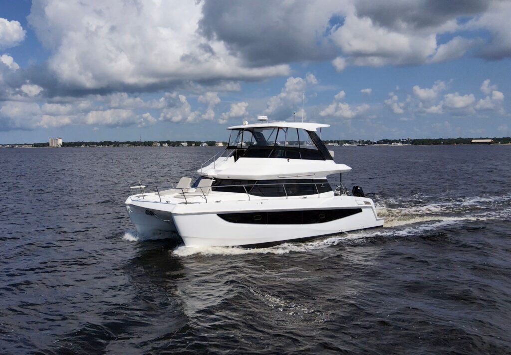 2025 Aquila 42 Yacht