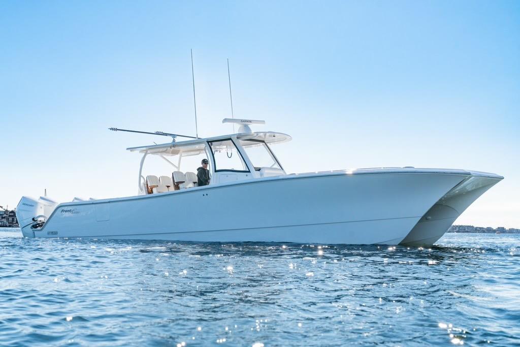 2025 Front Runner 43 Catamaran 2025 43′ FRONT RUNNER 43 CAT