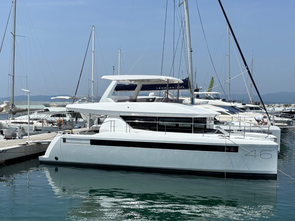 2026 Leopard 46 Powercat B8124