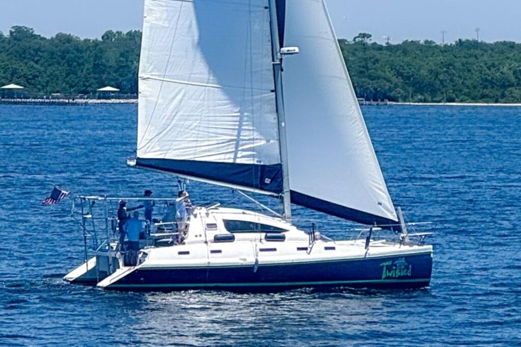 1999 Island Spirit 37 Twisted