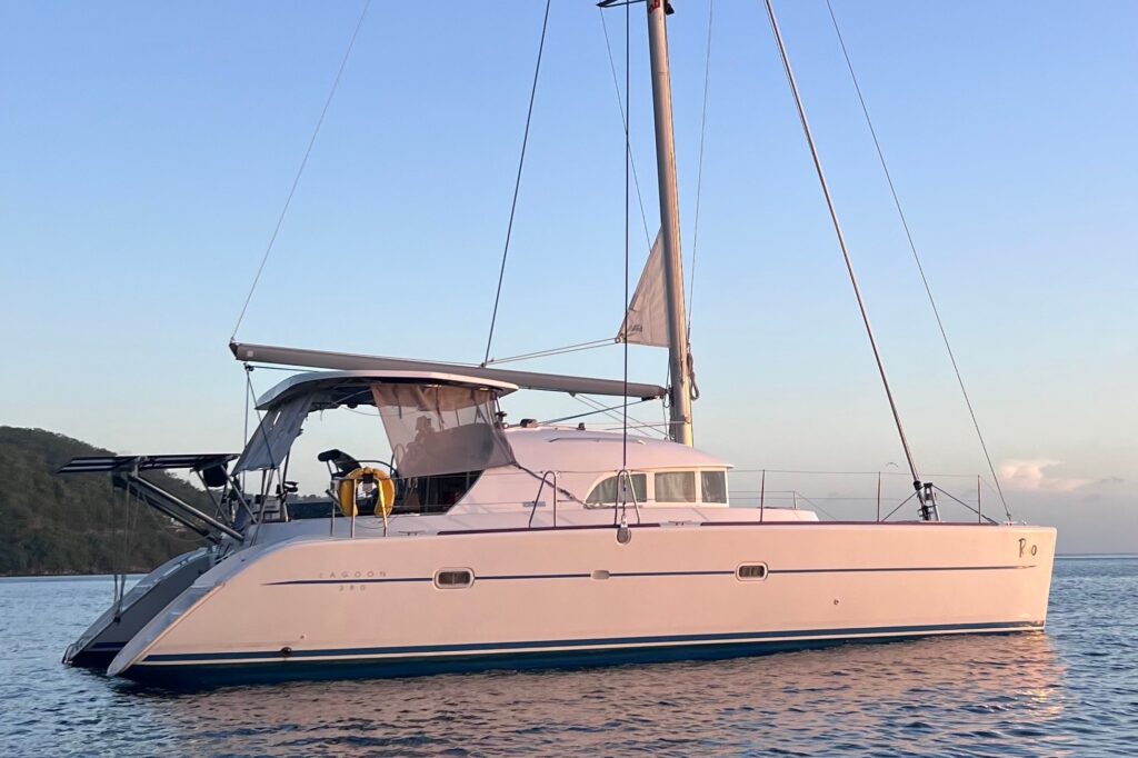2004 Lagoon 380 ROO