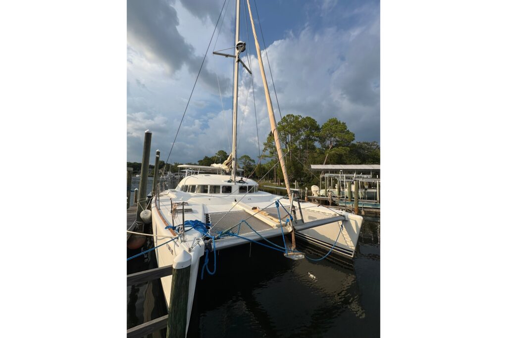 2001 Lagoon 410