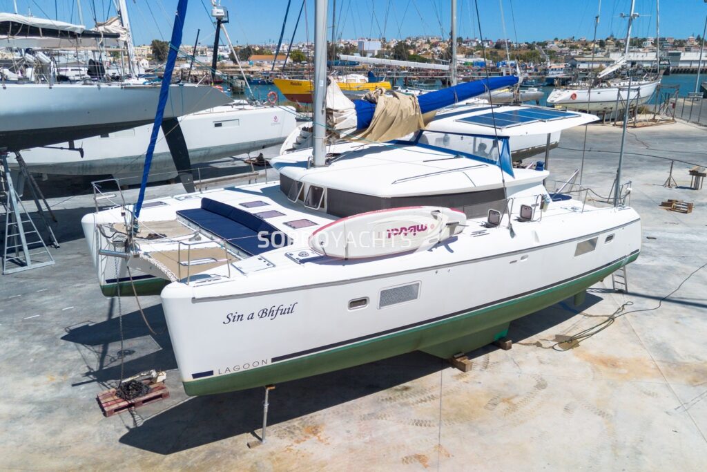 2007 Lagoon 420 Sin a Bhfuil