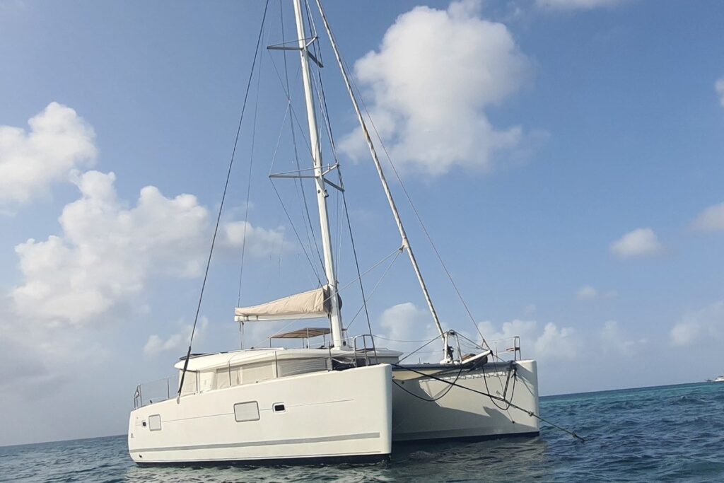 2010 Lagoon 400
