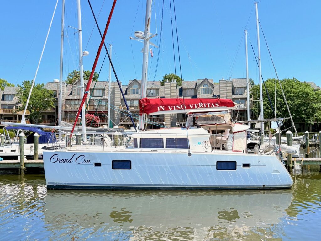 2010 Lagoon 400 Grand Cru