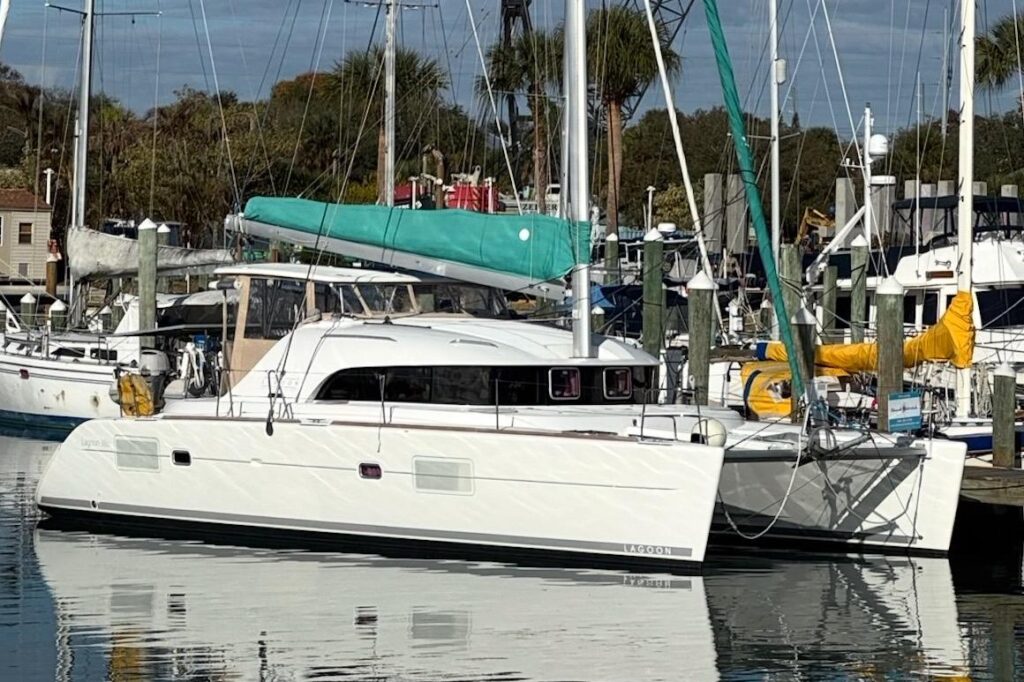 2012 Lagoon 380 S2 Apres-Sea