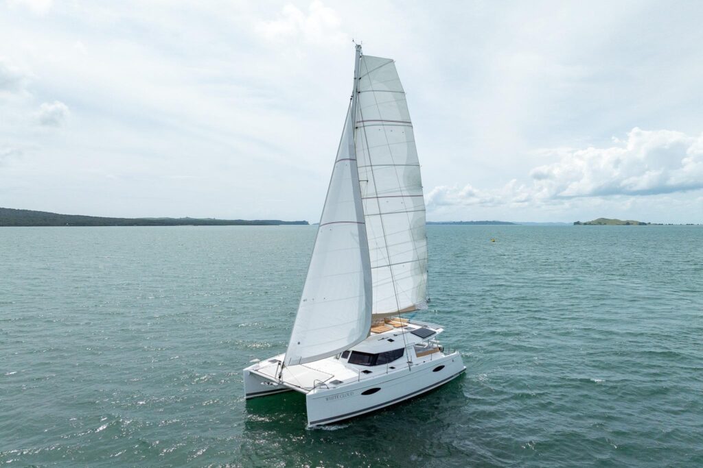 2013 Fountaine Pajot Helia 44 White Cloud