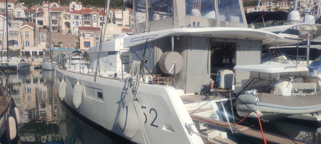 2014 Lagoon 52 Bada Bing