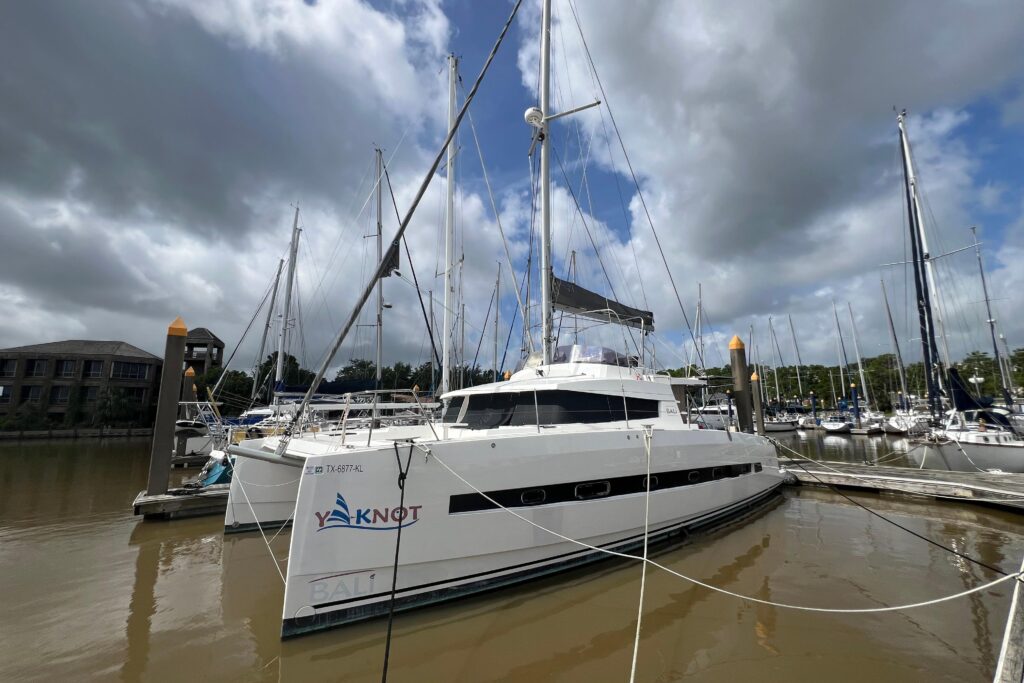 2015 Bali 4.3 Y KNOT