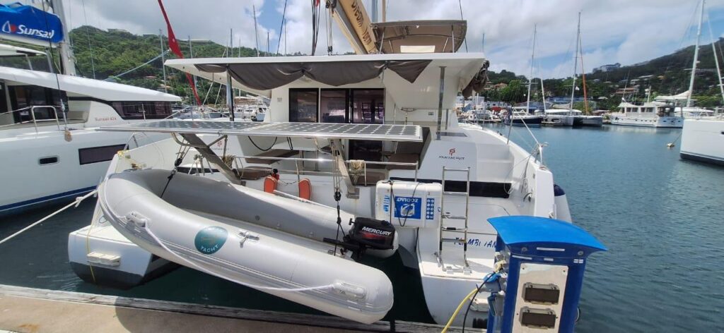 2016 Fountaine Pajot Lucia 40 Flamboyant