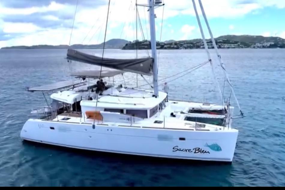 2016 Lagoon 450 F Sacre Bleu