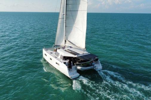 2016 Nautitech 40 Open SEA HUGGER