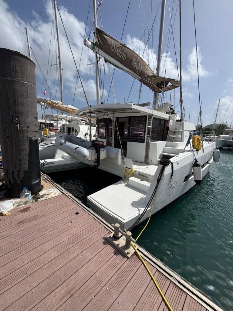 2017 Catana Bali 4.3 Trinidad