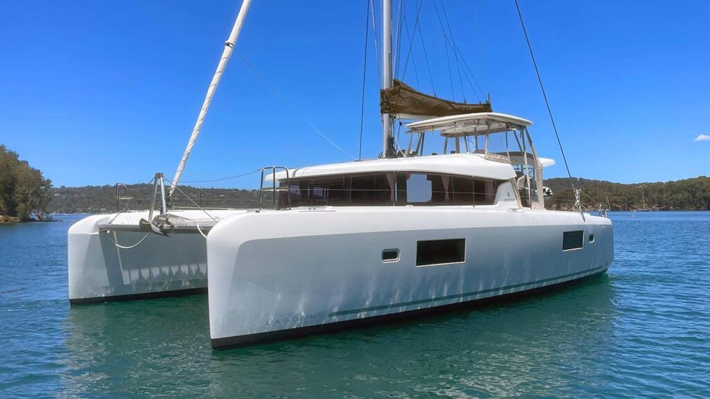 2017 Lagoon 42 Petalida