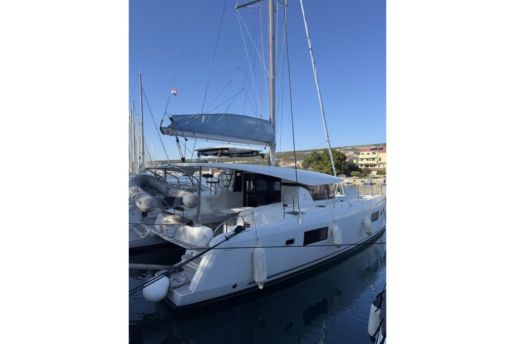 2018 Lagoon 42