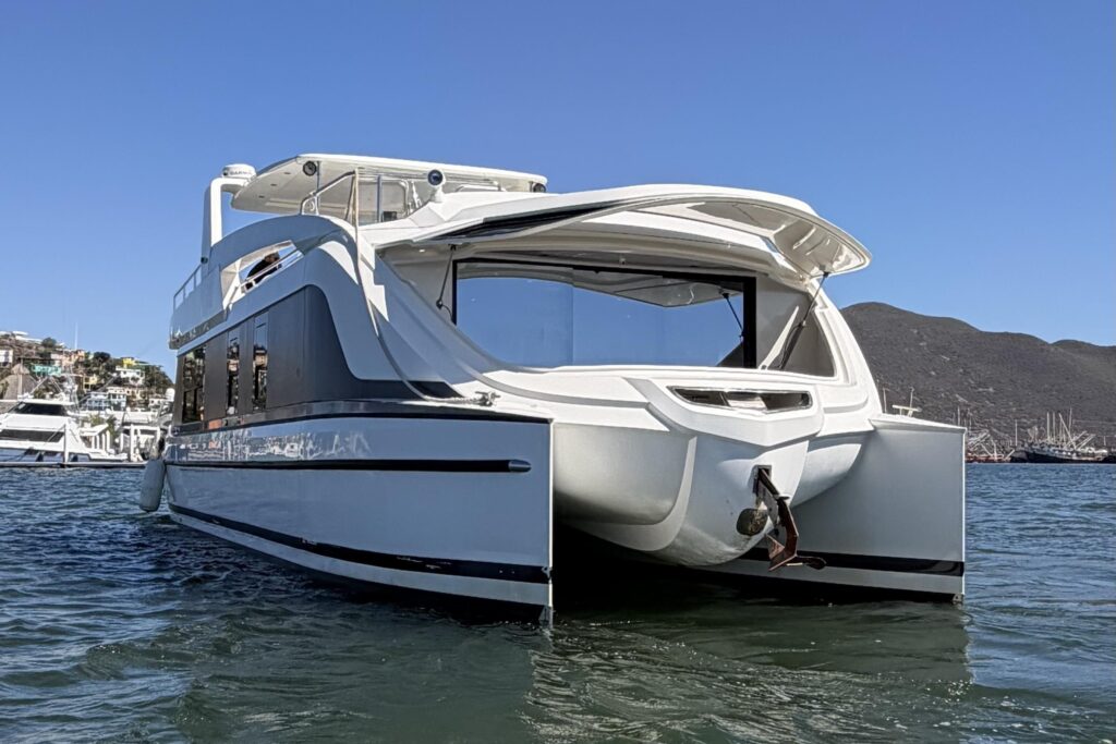 2018 Overblue 54 Salute In Pluribus