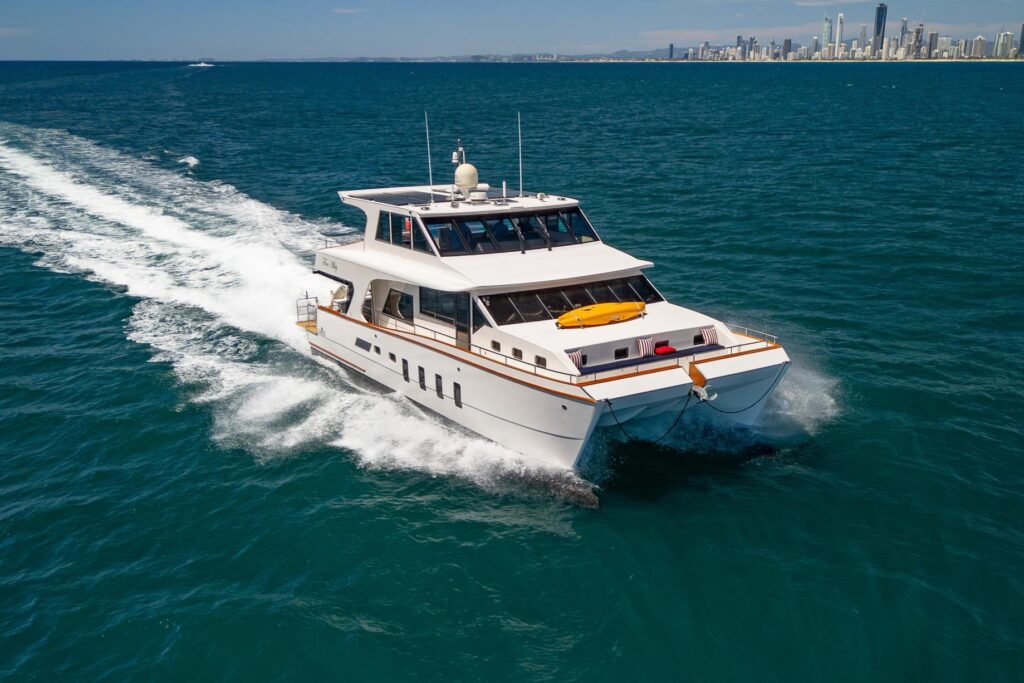 2019 Brady Pathfinder Pilothouse 52 Fine Alley