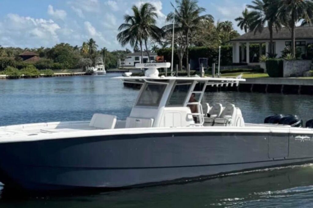 2019 Invincible 37 Catamaran