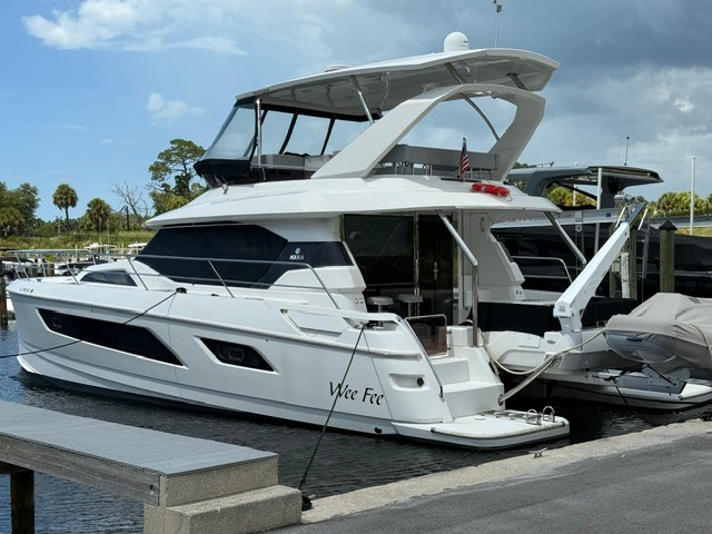 2020 Aquila 44 Yacht