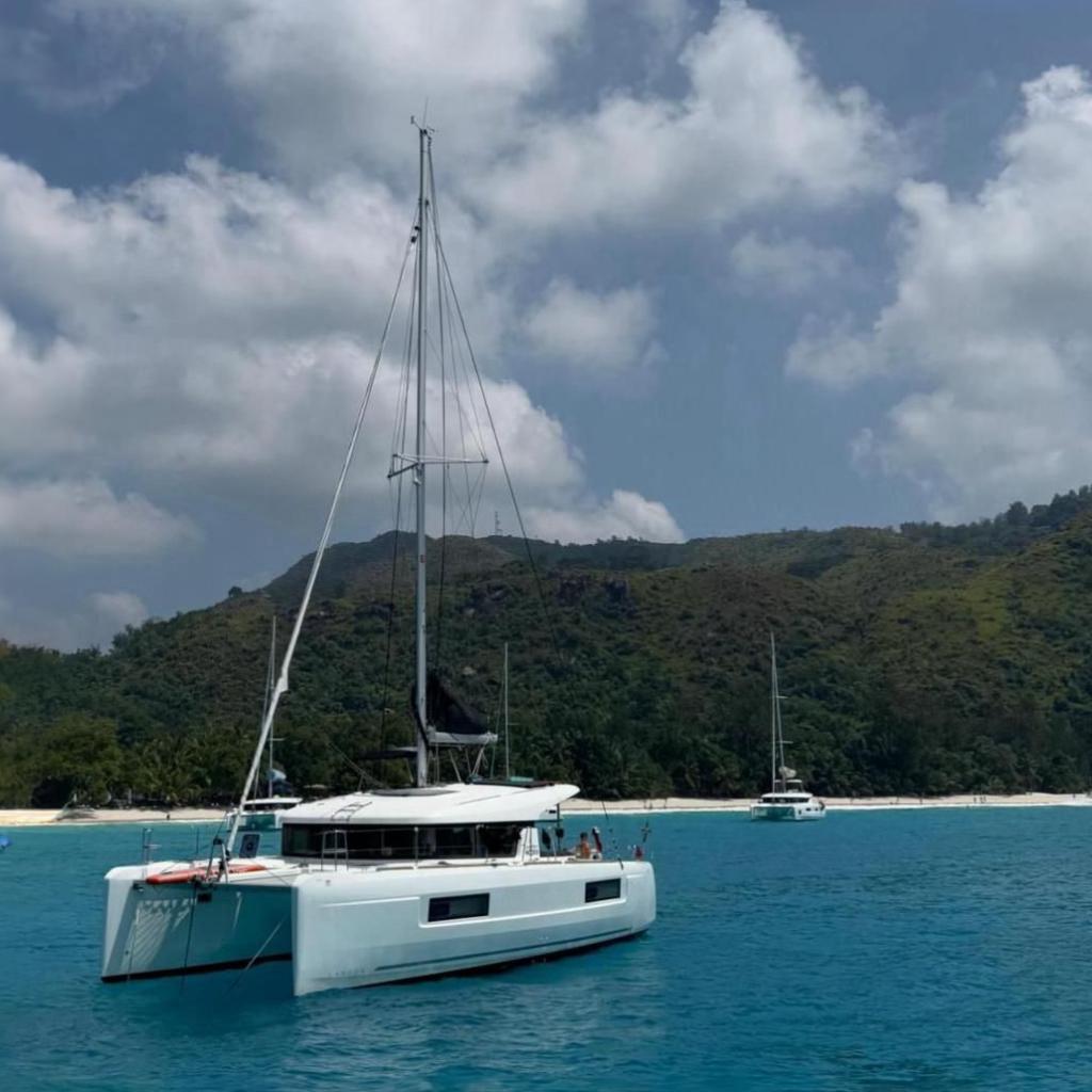 2020 Lagoon 40 D’arros