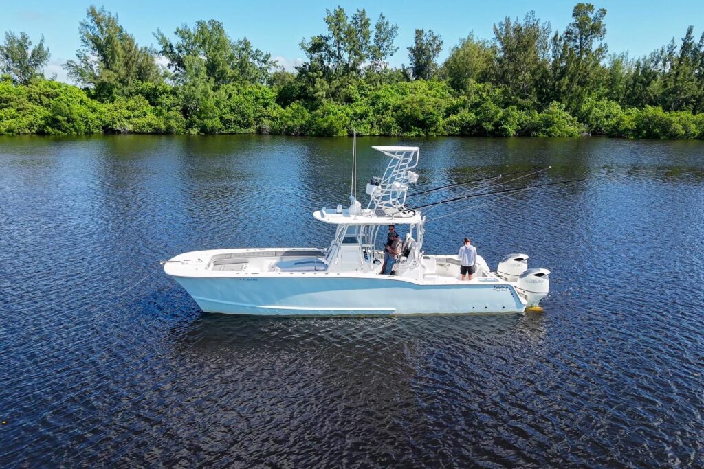 2020 Tideline 365 Offshore