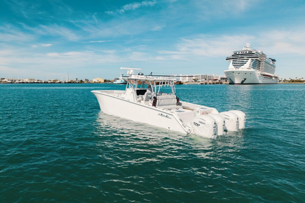 2021 SeaHunter 41 CTS HATCHLIFE