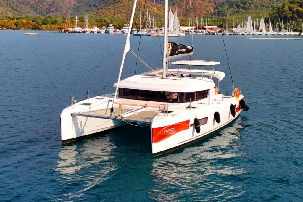 2022 Lagoon 42 KAIROS