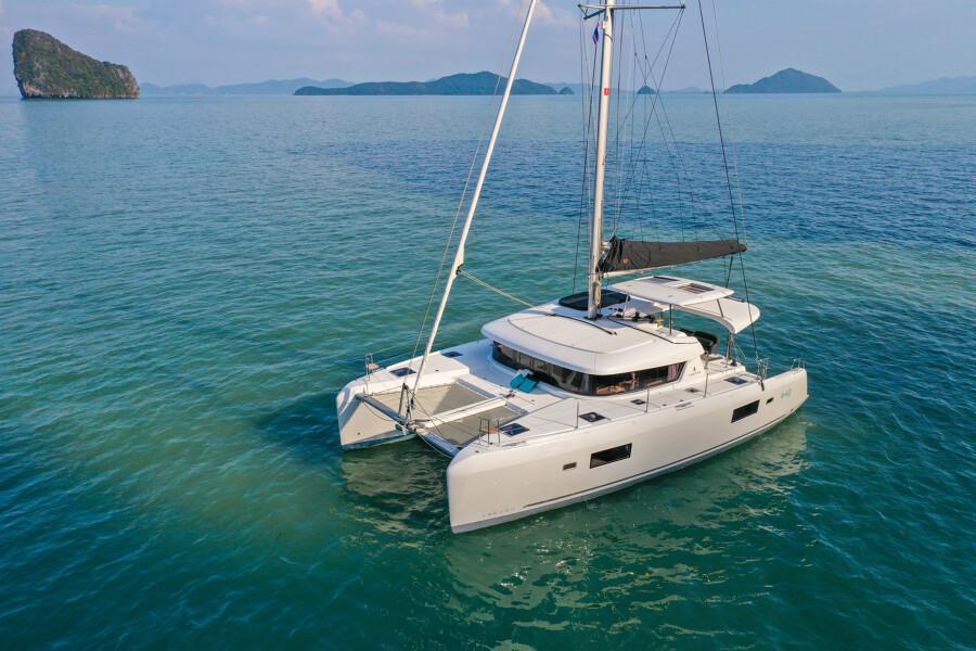 2024 Lagoon 42 CELAVIE