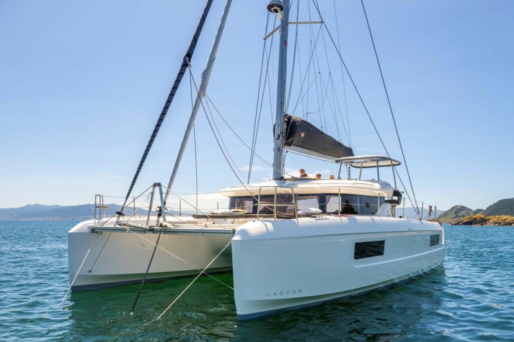 2026 Lagoon 43 ESCAPADE – PICKMPL43