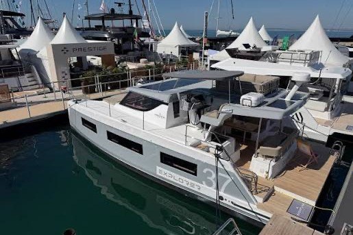 2026 Aventura 37 Explorer Calamarcat
