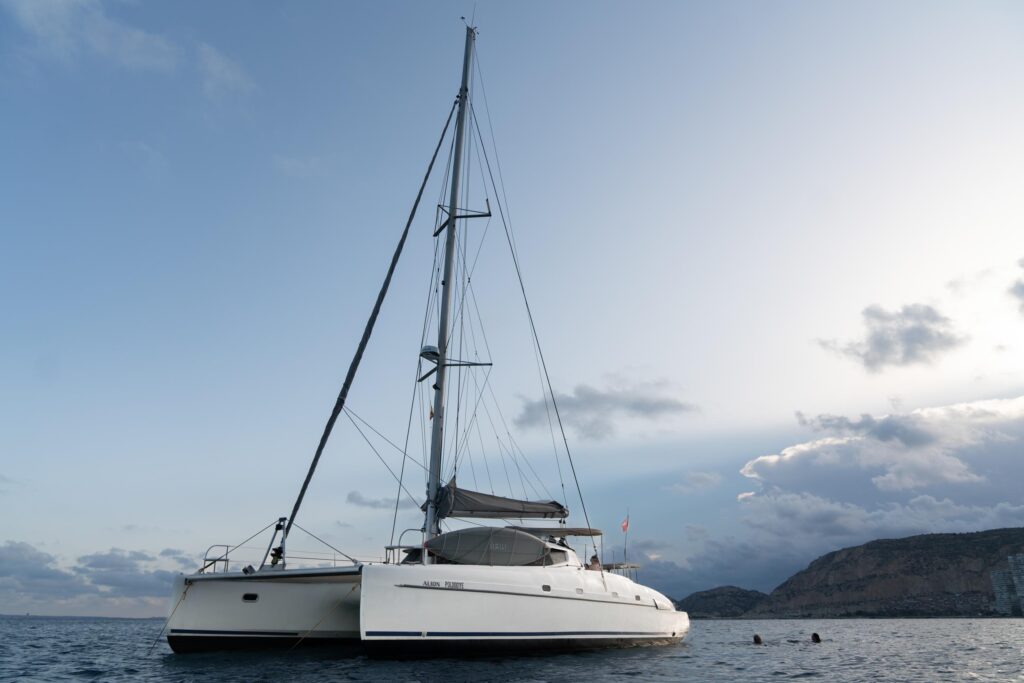 2005 Fountaine Pajot Bahia 46 Alion