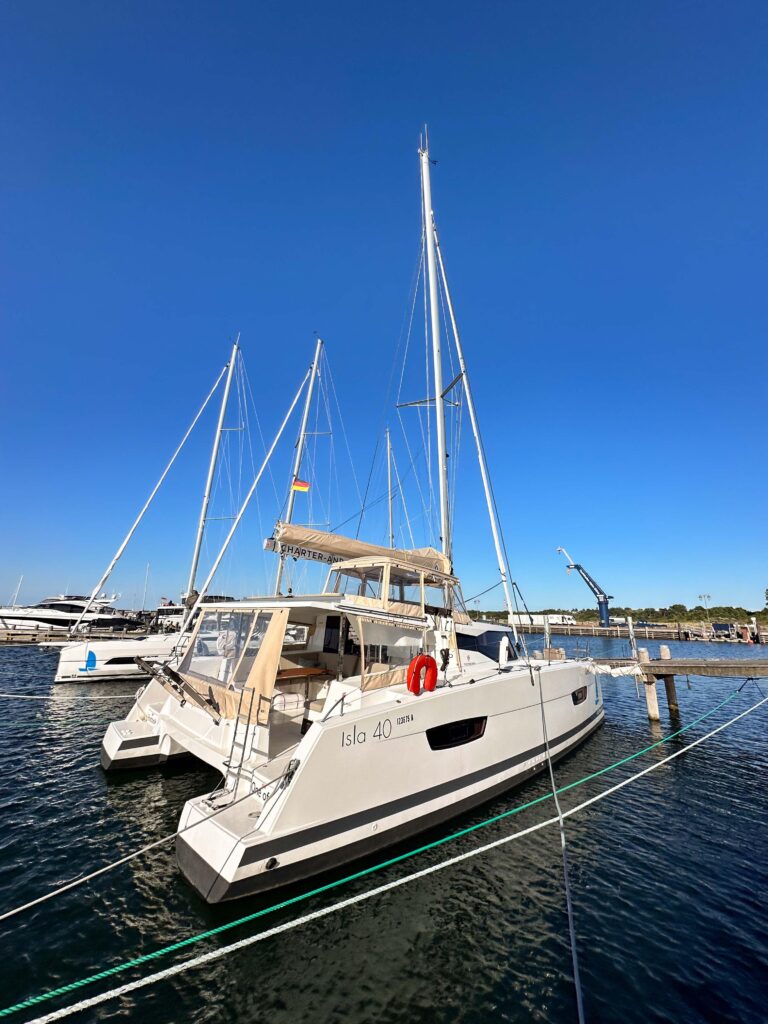 2025 Fountaine Pajot Isla 40